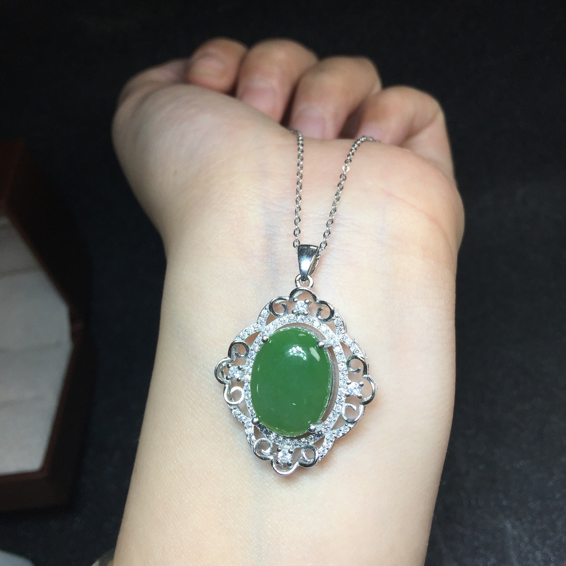 Juego de jaspe natural con incrustaciones de plata 925 de Caibao Jewelry