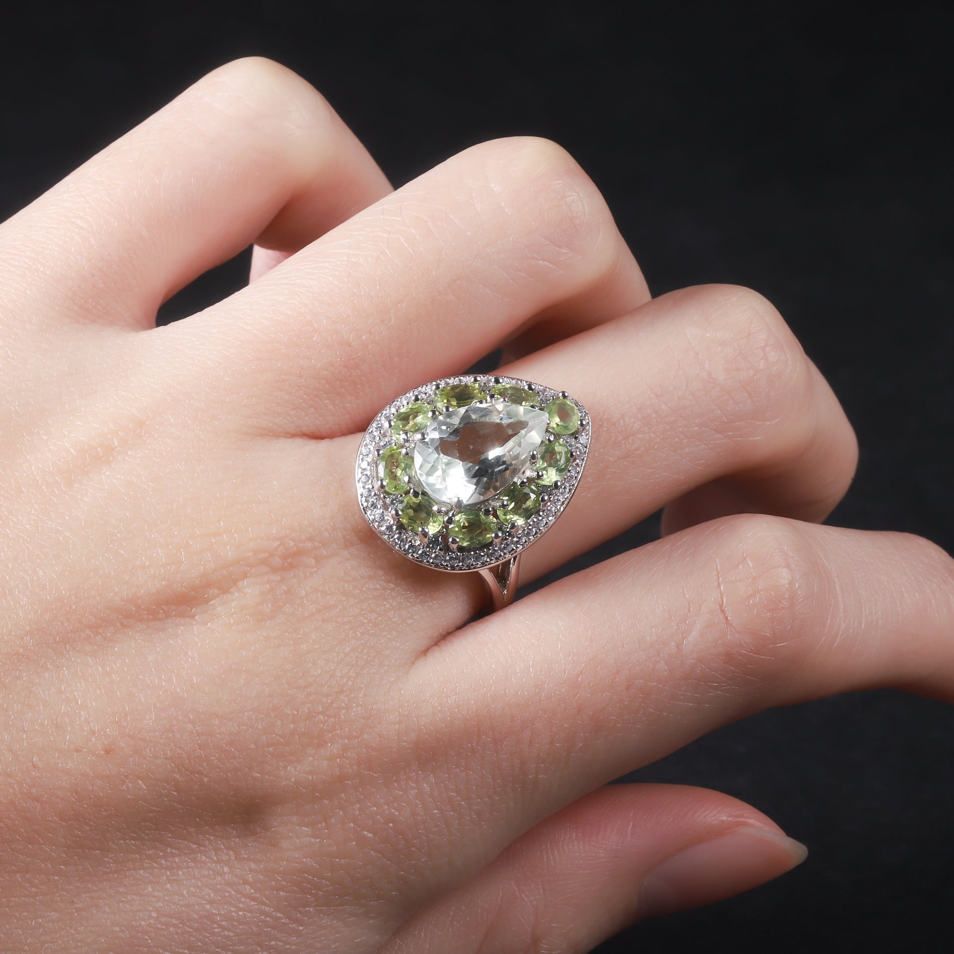 Bague en argent S925 avec améthyste verte olivine naturelle sertie d'un anneau de trésor naturel