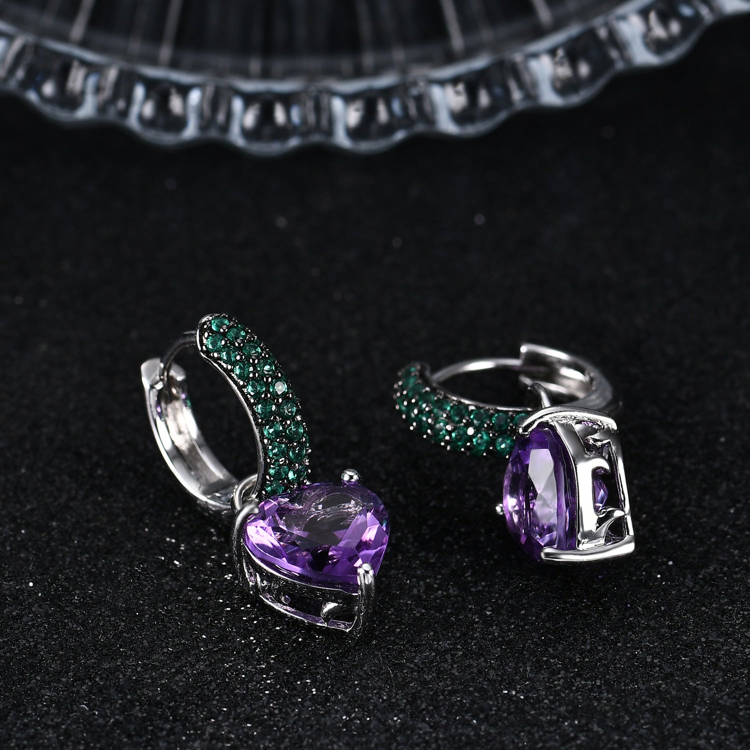 Boucles d'oreilles en pierres précieuses d'amour en argent sterling s925 incrustées de boucles d'oreilles en améthyste naturelle colorée