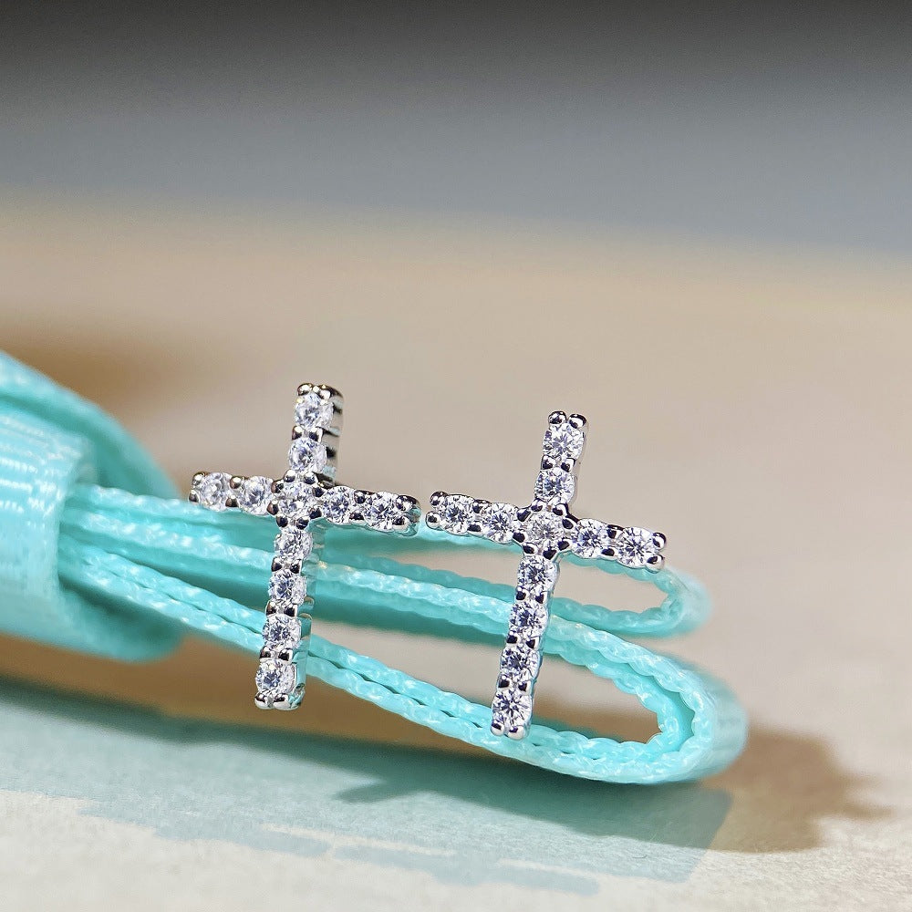 S925 pure silver Moissanite ear nail cross inlaid with D color Moissanite stone