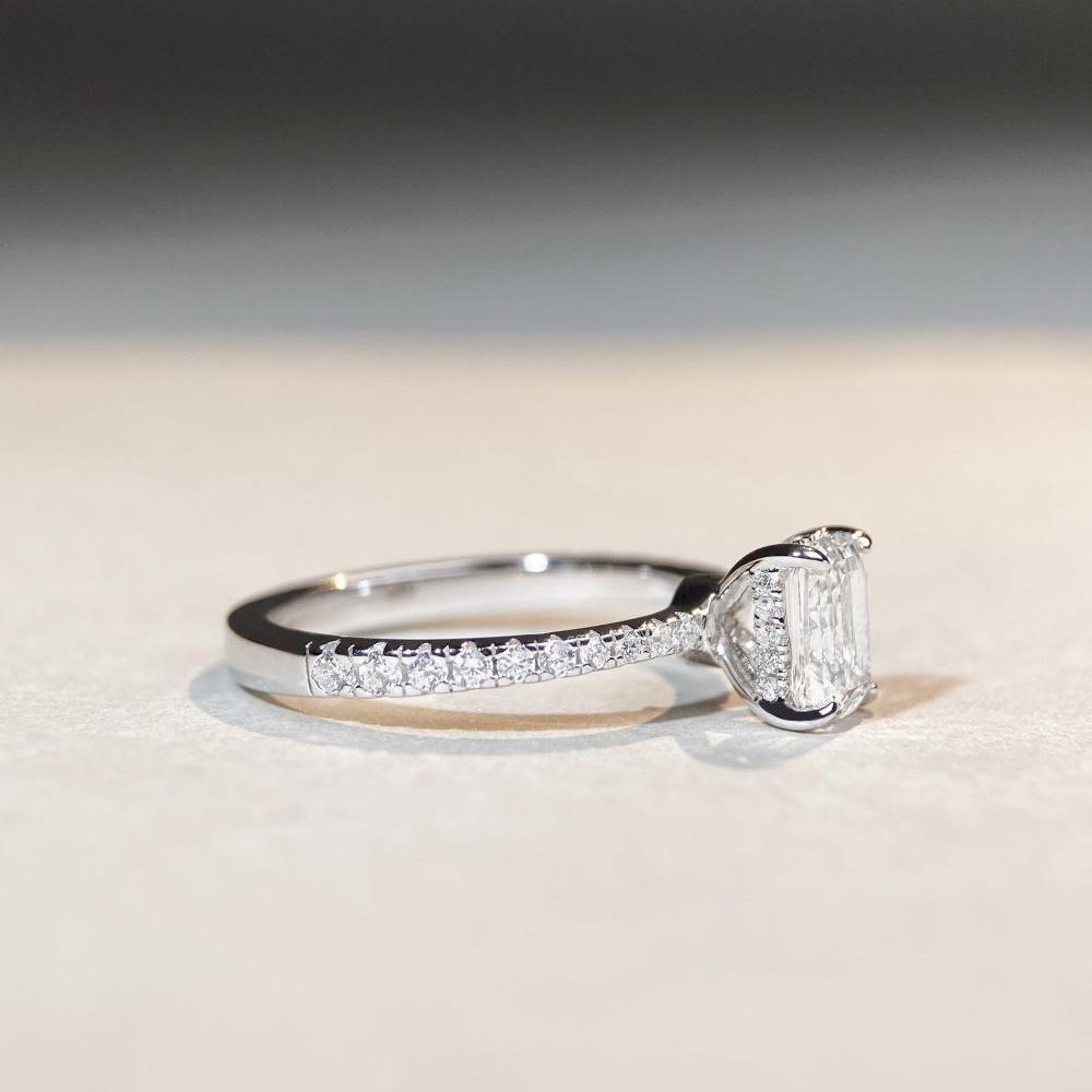 1 Carat D Color Moissanite Ring S925 Silver Emerald Cut Pagoda Moissanite Ring