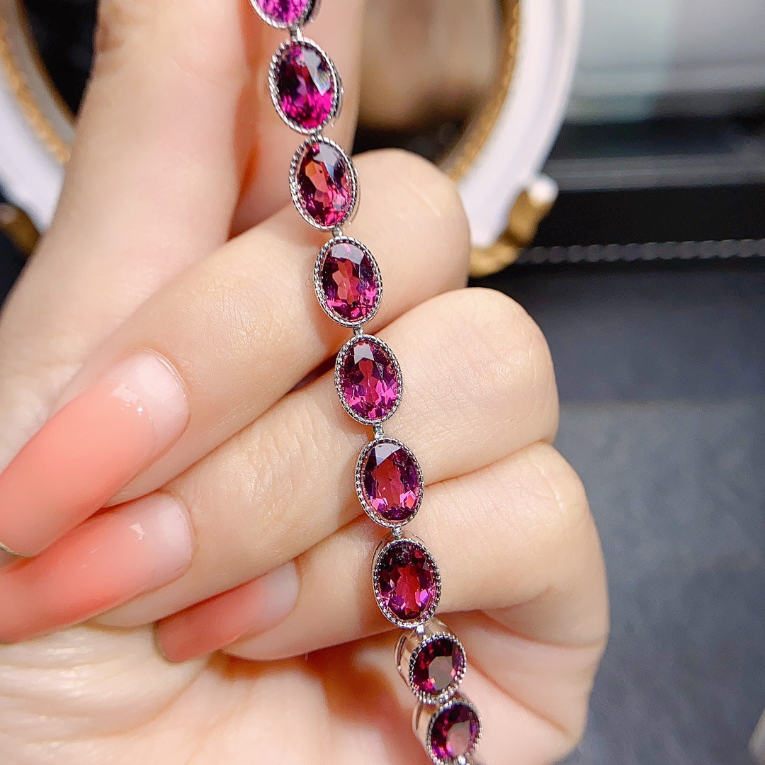 Natural garnet bracelet S925 silver inlaid main stone 6*8 selling
