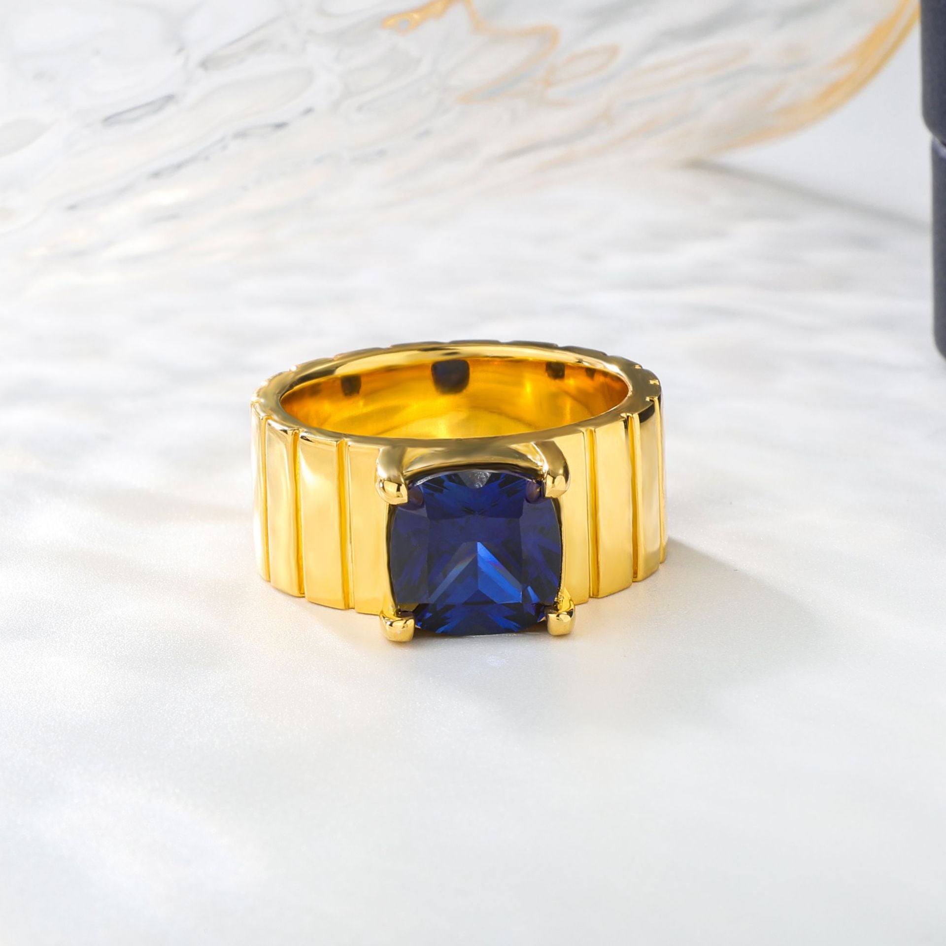 Cultivo de color del anillo de gemas Personalidad simple Anillo de gemas azul plata S925